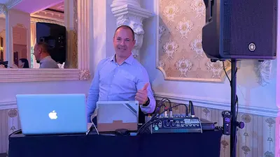 DJ - Prezenter Mirek Okoniewski